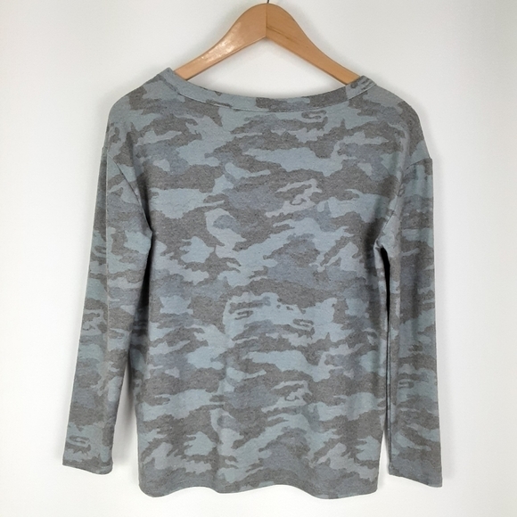 Chaser | Camo Pullover - Picture 10 of 10